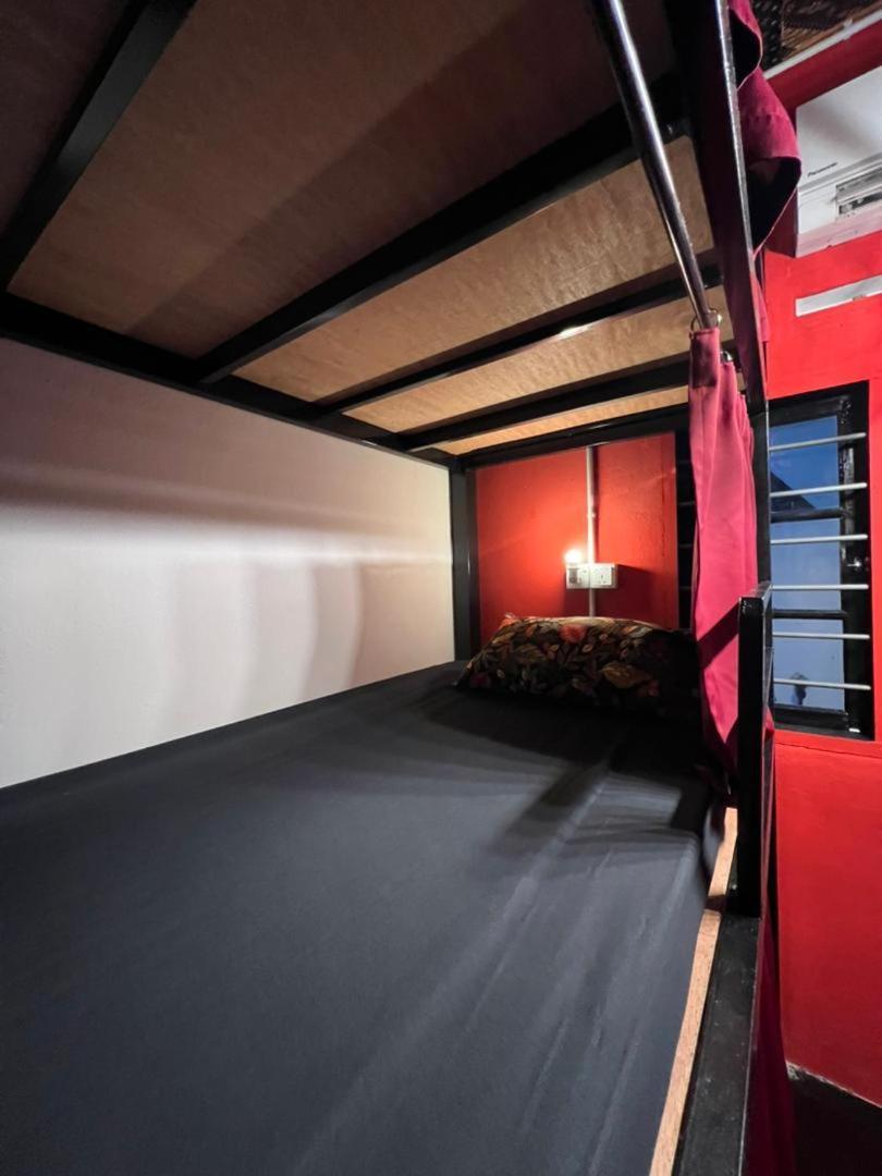 House Of Lion Hostel Pantai Cenang  Εξωτερικό φωτογραφία